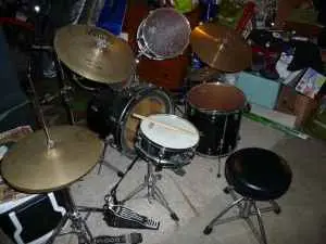 the ad says Slingerland. what do you think?