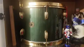 Cadillac Green 1950s Gretsch singles?