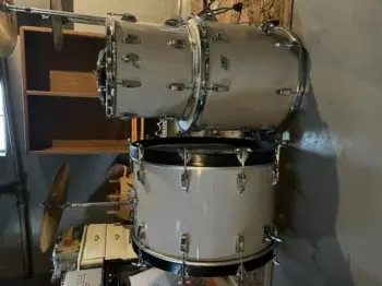 This is the Display Your Ludwig Drum Thread