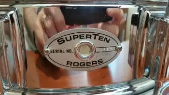 This is the Display Your Rogers Drums Thread