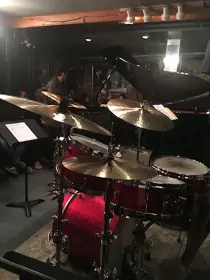“House&quot; drum kits (kits supplied by the venue)