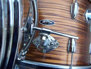 who made these Bollero drums ?