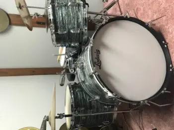 This is the Display Your Ludwig Drum Thread