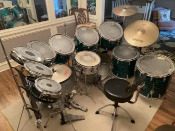 Looking for feedback on 9 piece Emerald Green Pearl Gretsch Stop Sign Badge Drum Set
