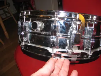 Ludwig 10 lug chrome snare and A med thin crash
