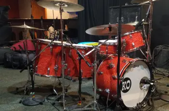 This is the Display Your Rewrapped Vintage Drums Thread