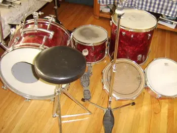 Help to ID Premier 60's Kit