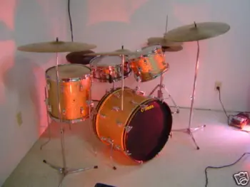 64 Ludwig Downbeat, Champage Sparkle w/ Supra