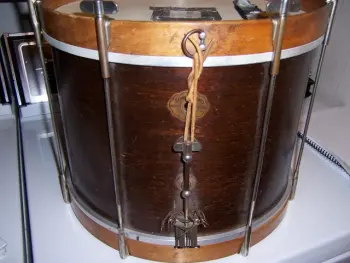 Slingerland Marching Drum
