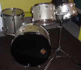 60's Round Badge Gretsch Kit