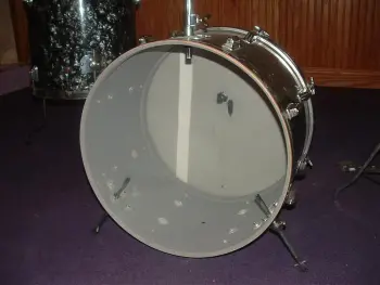 Dating Rogers Holiday drum kit