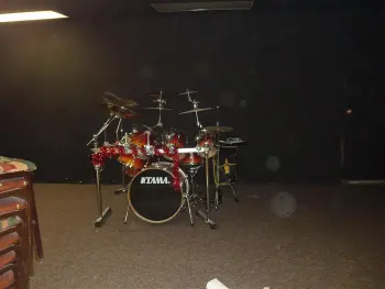 Real Floor Tom versus Hanging Floor tom