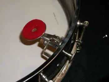 Is this snare drum pre 1928?