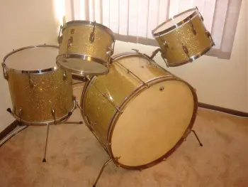 Early 40's WFL kit! How much is it worth?