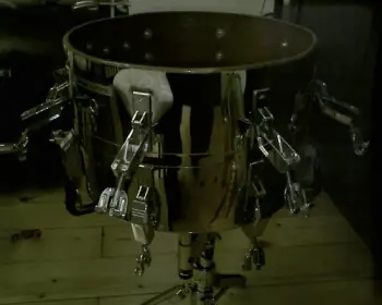 Remo Quadura snare drum