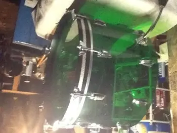 repair a chip in ludwig vistalite?