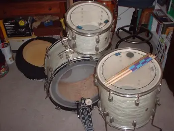 Need vintage '61 Ludwig wrap &amp; 12&quot; rack tom