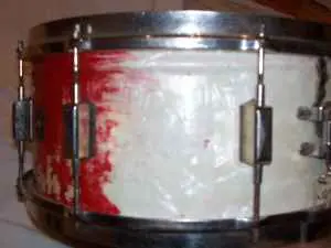 is this really a radio king drum set?