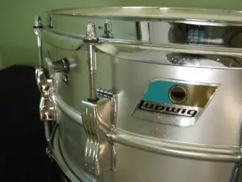 ludwig 6 1/2x14&quot; acrolite blue olive badge