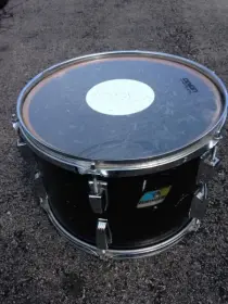Could I ask The LUDWIG experts a question about a 3ply 1970s kit