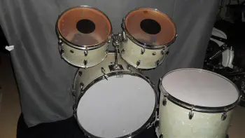 Slingerland White Marine Pearl 70's set