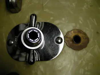 Help with Radio King hardware....