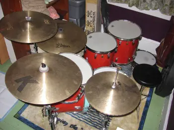 Are these Mach 5 Ludwig toms?