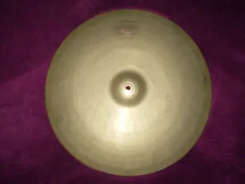 **Avedis Zildjian Trans Stamp 18&quot; Thin Crash/Ride Cymbal**