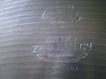 **Avedis Zildjian Trans Stamp 18&quot; Thin Crash/Ride Cymbal**