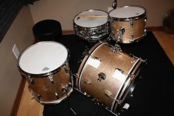 A little help with a 1969 Ludwig please !