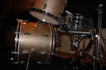 A little help with a 1969 Ludwig please !
