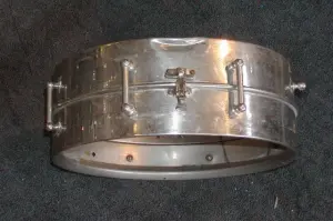 Identify this old brass tube lug snare