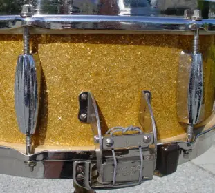 1935 SLINGERLAND 5x14 SPARKLING GOLD BROADCASTER MODEL