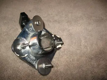 Ludwig bass drum mount