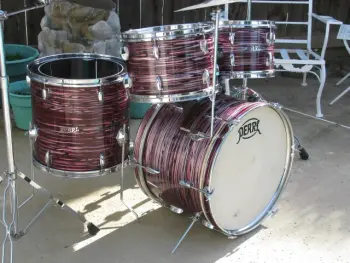 Expert help needed to identify another 5-piece vintage pawn shop beauty!!!!!!!