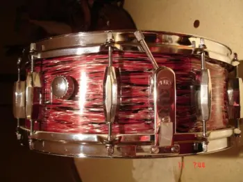 Vintage Pearl President set?