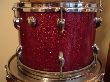 Vintage Pearl President set?