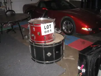 Vintage 32&quot; bass drum