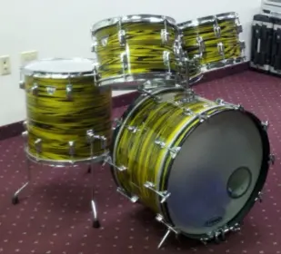 It's the show off your Ludwigs thread...post them if you've got them!
