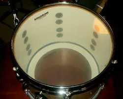 Pictures of my 60's Pearl tom, complete!