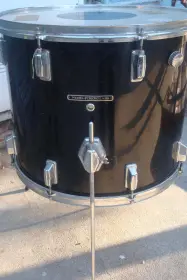Pearl 16x18 Wood-fiberglass floor tom