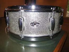 Age and value of Rogers kit