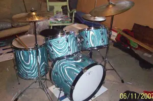 Slingerland assembly question.?