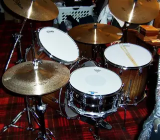Opinions on lug size for new Ludwig Maple Classic kit!