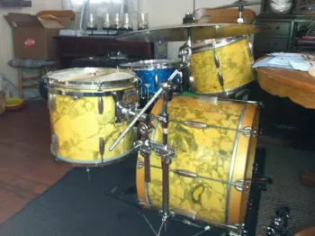 Rogers vs Gretsch vintage drums