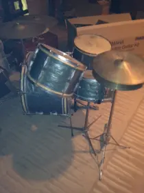 Information Needed On Old Gretsch Kit Please