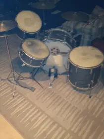 Information Needed On Old Gretsch Kit Please