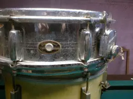 Tons of drum stuff