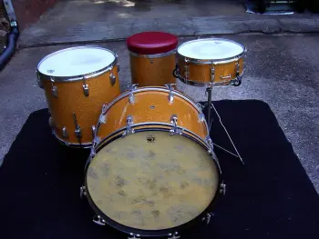 Wfl 1957 Gold Sparkle 4 Piece Kit