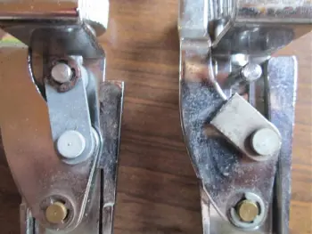 A couple questions about old LUDWIG throws.. Looking for a small missing piece, too..